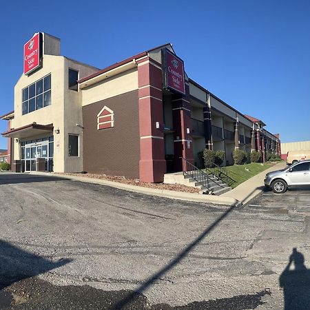 Countryside Suites Kansas City Independence I-70 East Sports Complex Hotel Esterno foto