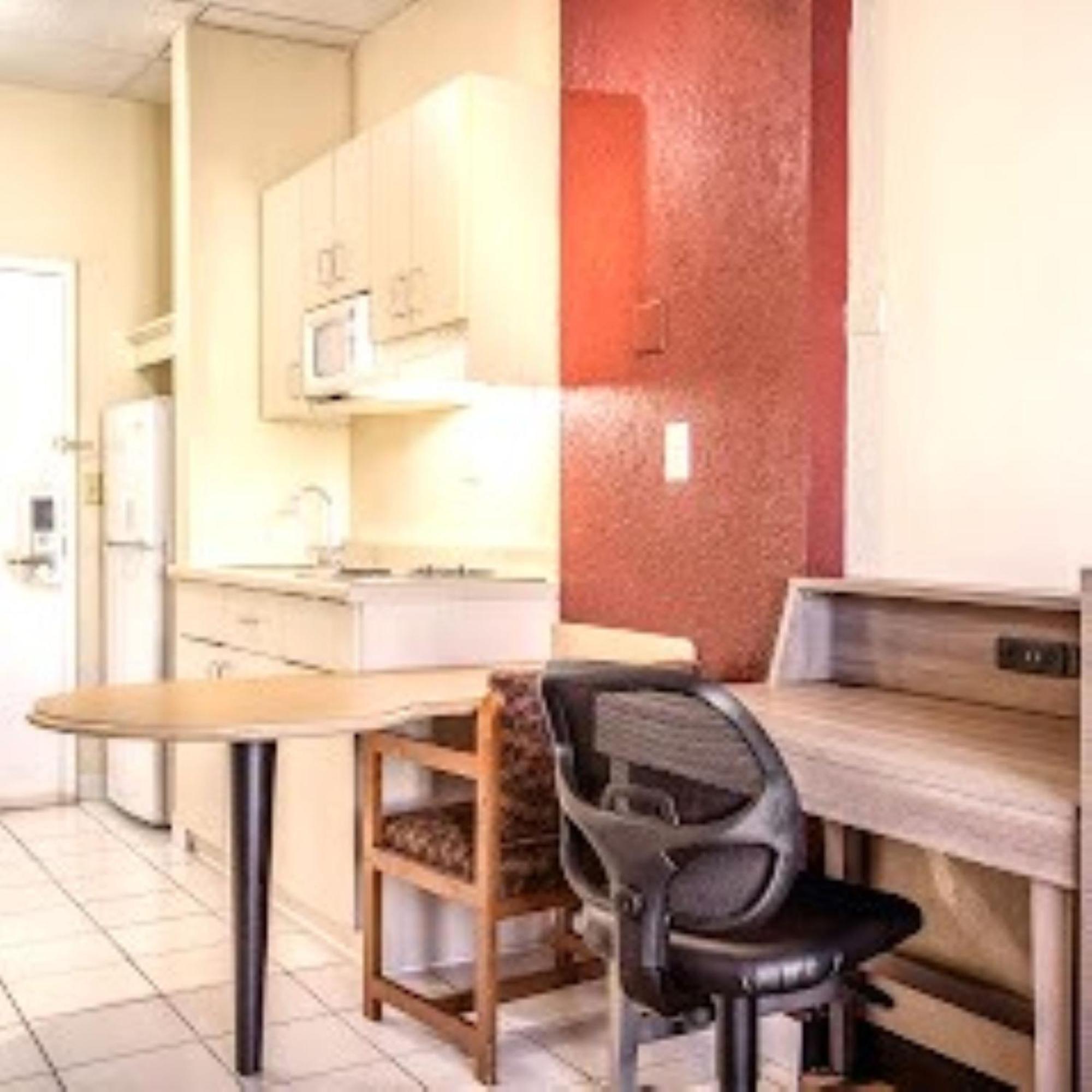 Countryside Suites Kansas City Independence I-70 East Sports Complex Hotel Esterno foto