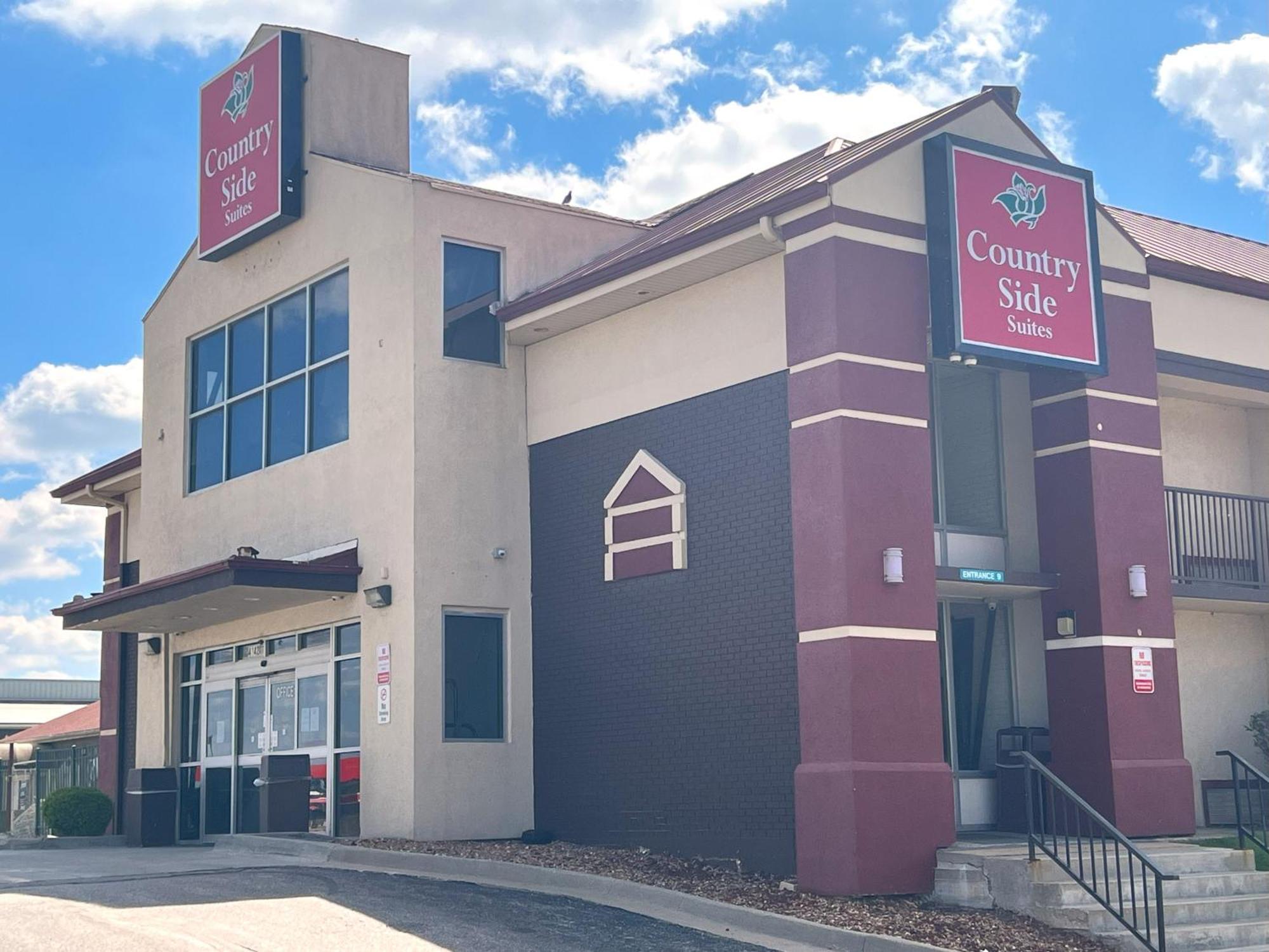 Countryside Suites Kansas City Independence I-70 East Sports Complex Hotel Esterno foto