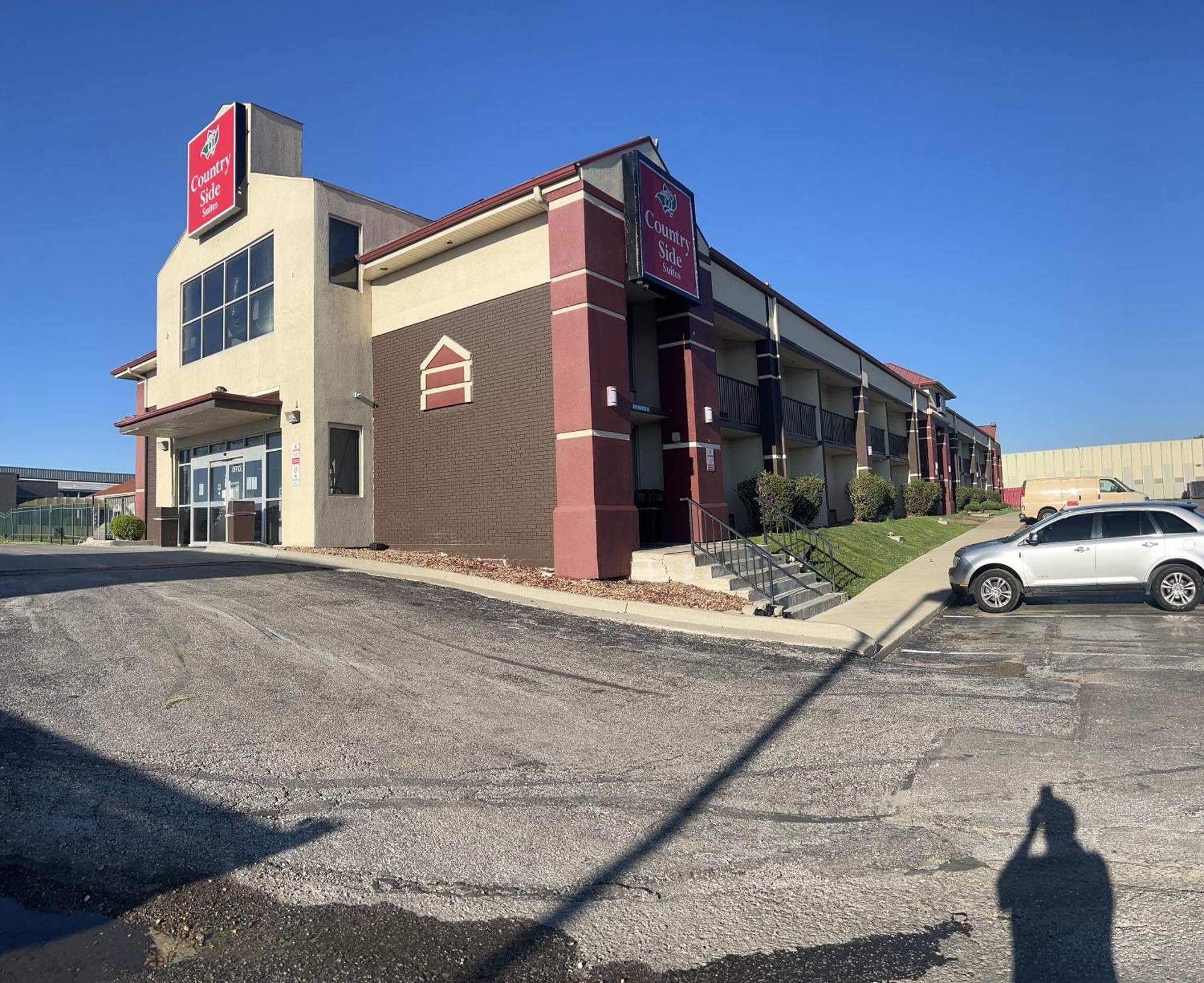 Countryside Suites Kansas City Independence I-70 East Sports Complex Hotel Esterno foto